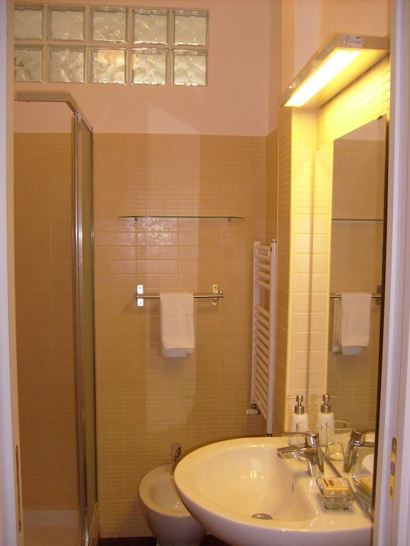 B&B Al Numero 4 Rome Bagian luar foto