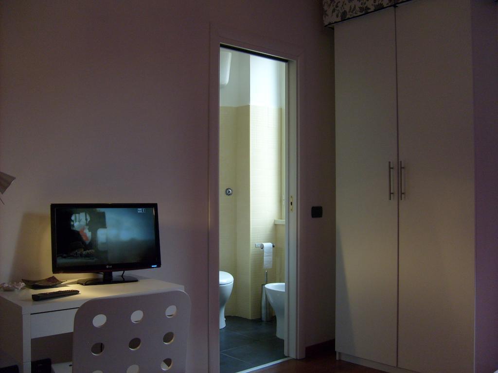 B&B Al Numero 4 Rome Bagian luar foto
